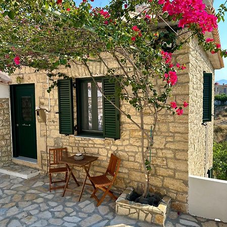 Chrysavgi Stone House Villa Katomerion Exterior photo