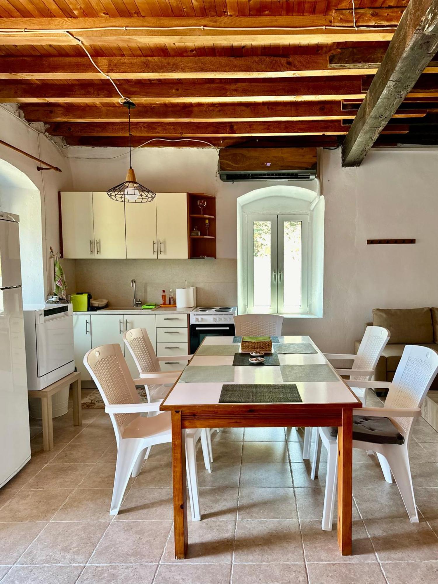Chrysavgi Stone House Villa Katomerion Exterior photo