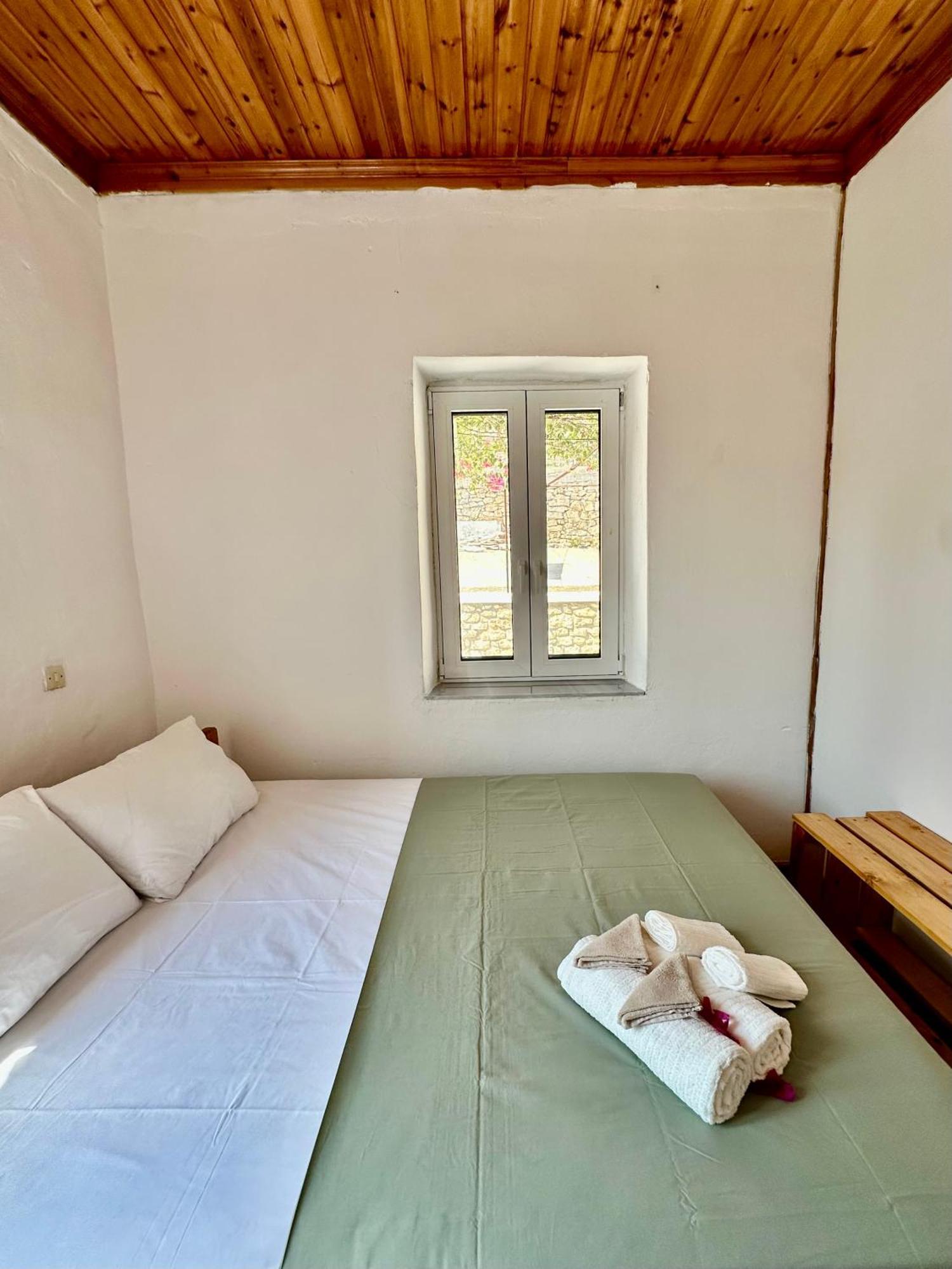 Chrysavgi Stone House Villa Katomerion Exterior photo